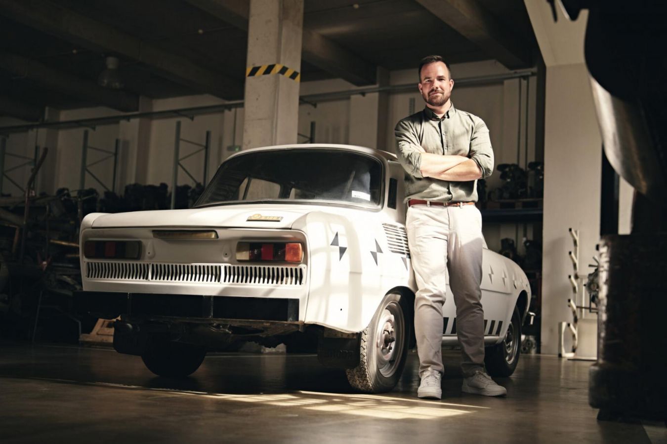 Η Skoda «μετενσάρκωσε» το θρυλικό 100 και το έκανε ηλεκτρικό!